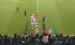 Amedspor, Pendikspor'u Diyarbakır'da alkışlarla karşılamıştı