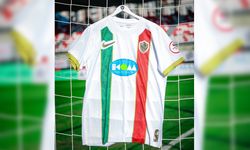 Amedspor'dan Kürtçe “Koma Me Bona We” paylaşımı