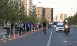 Diyarbakır'da çevre dostu ulaşım için pedal çevrildiler