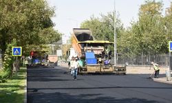 Diyarbakır’da 11 caddeye 30 bin ton asfalt