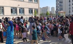 Diyarbakır’da 467 bin öğrenci ders başı yaptı