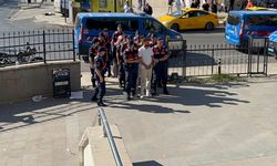 Evlat dehşeti: Babasını silahla öldürdü