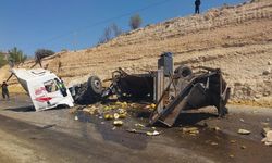 TIR, Diyarbakır firmasına ait yolcu otobüsüne çarptı: Üç kişi öldü