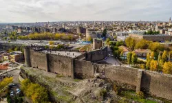 Diyarbakır Türküsü’nün Gerçek Hikayesi Nedir? Kime Yazıldı, Ne Anlatıyor?