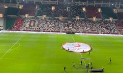 Amedspor – Keçiörengücü maçında Selahattin Demirtaş sesleri