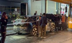 Otomobilde bulunan mutfak tüpü bomba gibi patladı