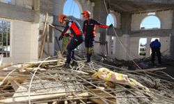 Camide facia: Kubbe çöktü, 5 yaralı