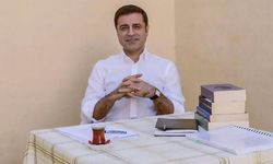 DEM Parti ziyaret etti, Selahattin Demirtaş'ın mesajını paylaştı