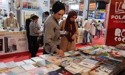 Diyarbakır 9. Kitap Fuarı’na Kürtçe yayınlar damga vurdu