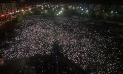 Diyarbakır’da 30 yıl sonra yankılanan ses yüz binleri buluşturdu