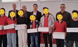 Diyarbakır'da 300 öğrenciye ayakkabı dağıtıldı