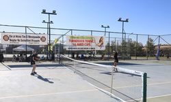 Diyarbakır'da 860 bin lira ödüllü tenis turnuvası