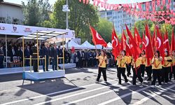 Diyarbakır’da coşkulu Cumhuriyet Bayramı kutlaması