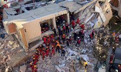 Gebze'de çöken binada enkaz altında kalanların isimleri belli oldu