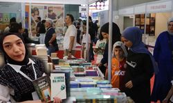 İstanbul’dan Diyarbakır’a: Genç yazar Rozerin’in hayali gerçek oldu