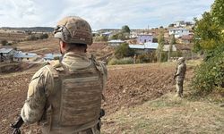 Komşusunu öldürüp kaçan kişi jandarmayla çatıştı