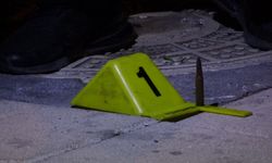 Kaldırımda bulunan kalaşnikof mermisi polisi alarma geçirdi