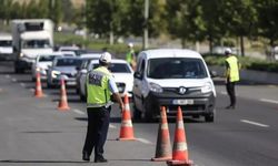 Trafikte yeni dönem başlıyor: Ehliyetler geri alınacak, cezalar katlanıyor