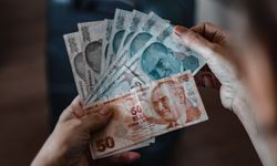 Asgari ücretliler 9 ayda 5 bin 621 TL kaybetti! 2026 zammı da çare olmayabilir
