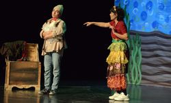 Zarokistan’daki çocuklara özel tiyatro