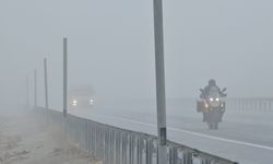 Bitlis'te yoğun sis: Görüş mesafesi sıfıra düştü