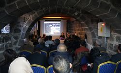 Diyarbakır Kent Müzesi’nde Zerzevan Kalesi’nin sırları konuşuldu