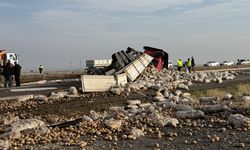 Diyarbakır-Şanlıurfa kara yolunda feci kaza: Ulaşım kontrollü sağlanıyor