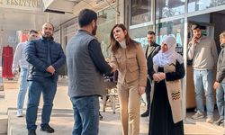 Diyarbakır'da Eş Başkan Bucak, esnafların sorunlarını dinledi