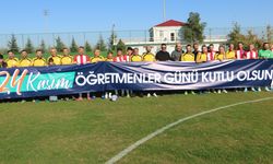 Diyarbakır'da 'Öğretmenler Günü' dolayısıyla dostluk maçı yapıldı