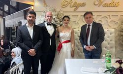 Diyarbakırlı ailenin İzmir düğünü