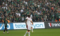 Lider Galatasaray, Kocaeli deplasmanında ilk yarıyı yenik kapadı