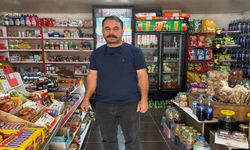 Kim bu gizemli kahraman! Garibanın 80 bin TL’lik borcunu ödedi, veresiye defterini yaktı