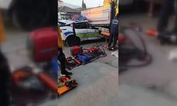 Polis aracı tıra çarptı: 1 polis hayatını kaybetti