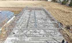 Türkiye'nin ilk ve tek akıllı serası kuruldu