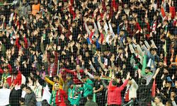 Amedspor zirveye yürürken tribünler ayakta