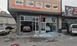 Aracın LPG tankı bomba gibi patladı: 3 yaralı