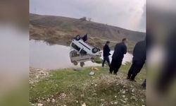 Batman’da otomobil gölete uçtu, sürücü yaralandı