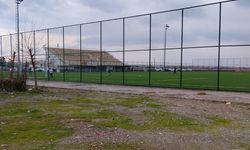 Bismil’e yakışmayan manzara: İlçe stadı sahipsizliğe terk edildi