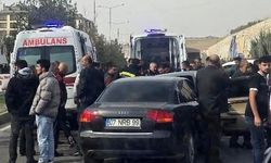 Diyarbakır'da iki otomobil çarpıştı: 4 yaralı