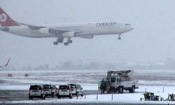 Diyarbakır’da uçak seferleri iptal edildi