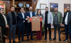 Diyarbakırspor’dan Büyükşehir Belediyesi’ne ziyaret