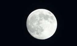 Van'da yılın son dolunayı görsel şöleni