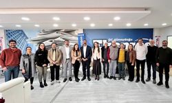 Eş Başkan Bucak ve Hatun'dan Ekspres'e ziyaret