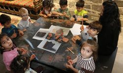 Diyarbakır İçkale Müzesi’nde minik eller tarihe dokunuyor
