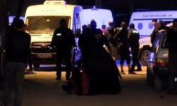 Anne ve babası ile kardeşini katletti!