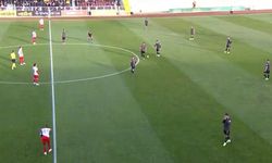 Bolu’da yeşil sahada sessiz isyan: Futbolcular maça başlamadı