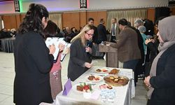 Siirt’te veliler arasında yemek yarışması