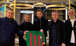 Amedspor Florent Hasani ile sözleşme imzaladı