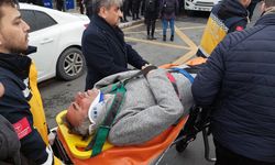 Polis tarafından darp edilen milletvekili hastaneye kaldırıldı