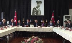 Özel, Bölge il başkanları ve kanaat önderleriyle görüştü